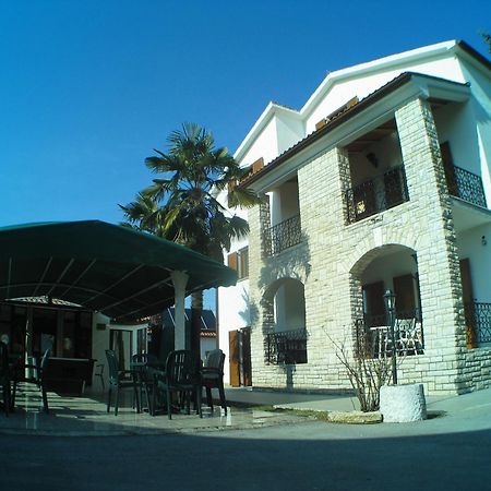 פאז'אנה B&B Moderno מראה חיצוני תמונה