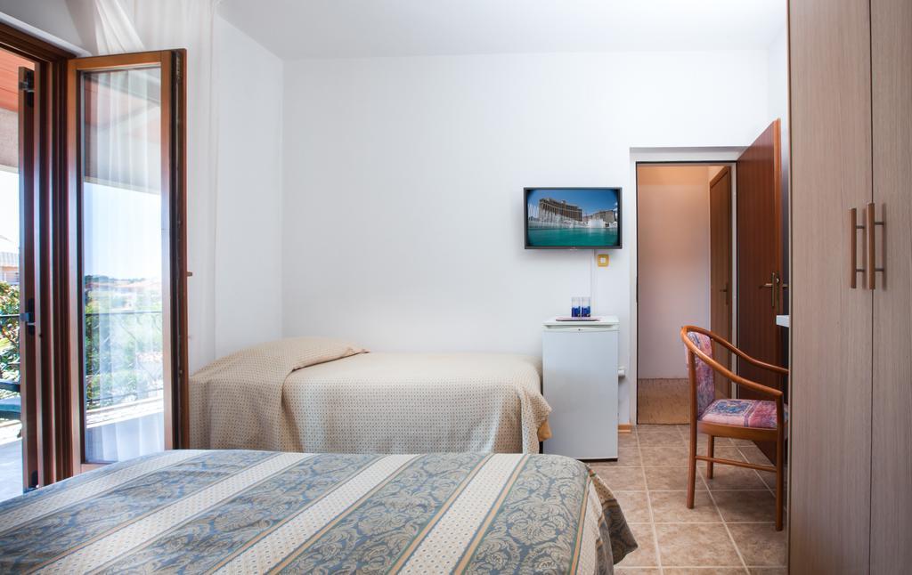 פאז'אנה B&B Moderno חדר תמונה
