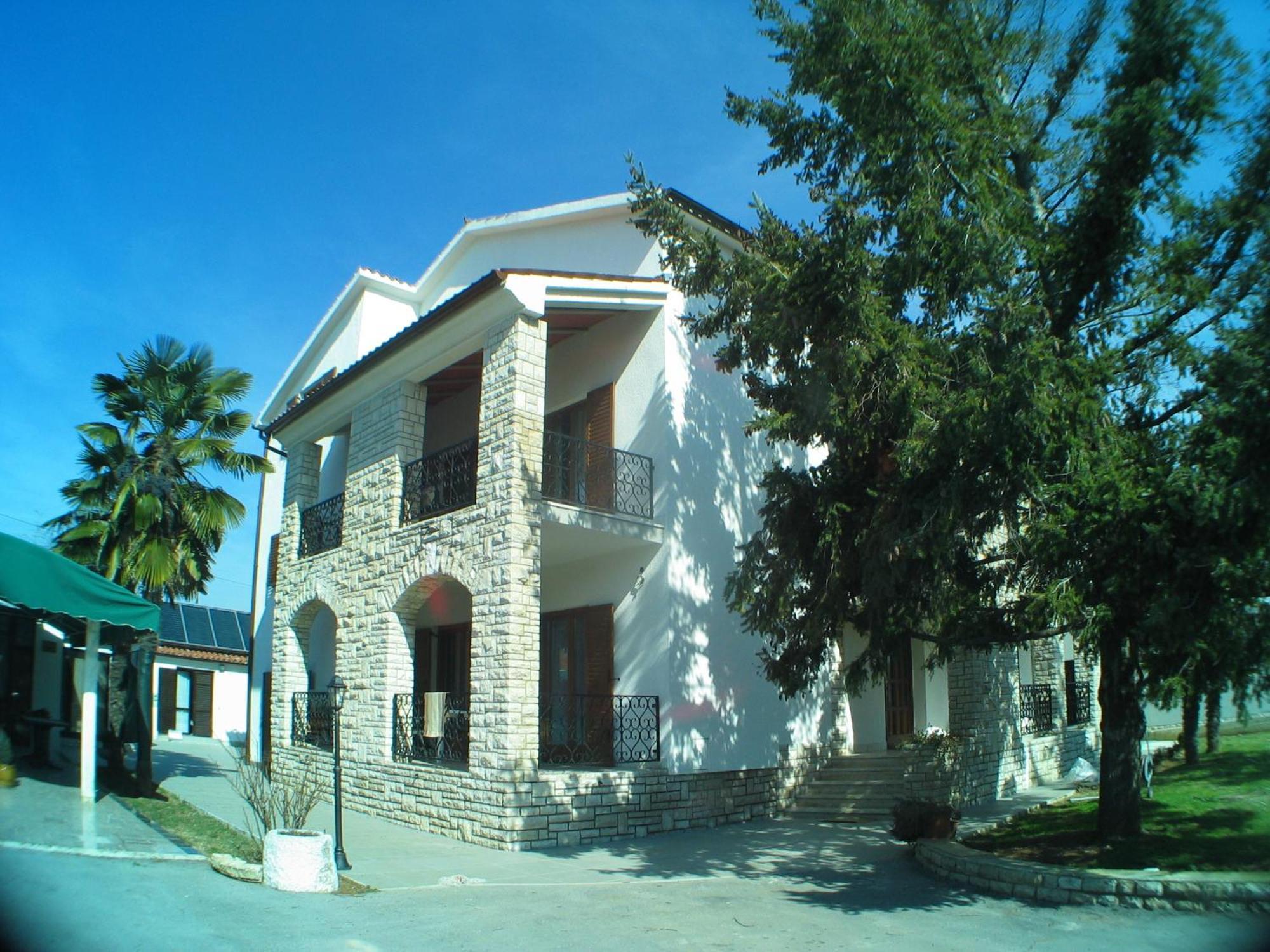 פאז'אנה B&B Moderno מראה חיצוני תמונה